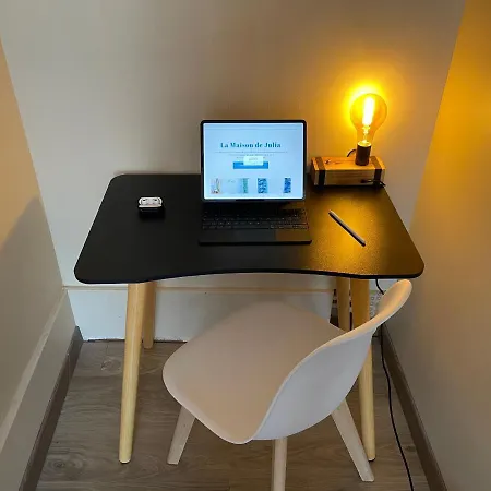 Giulia House - Seaside Escape, Modern & Cozy 펜션