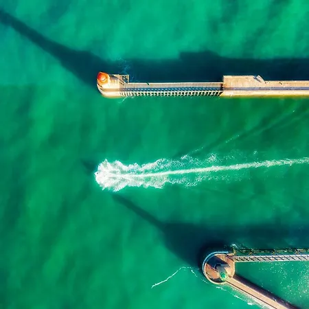 Giulia House - Seaside Escape, Modern & Cozy *