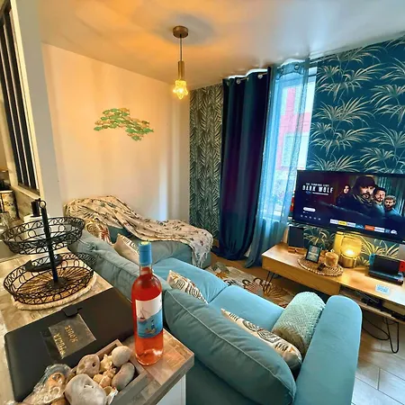 Giulia House - Seaside Escape, Modern & Cozy 펜션