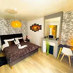 Giulia House - Seaside Escape, Modern & Cozy 別荘 *