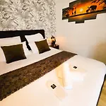 Giulia House - Seaside Escape, Modern & Cozy