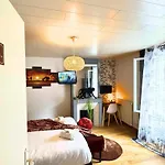Giulia House - Seaside Escape, Modern & Cozy Semesterbostad *