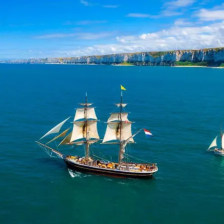 Giulia House - Seaside Escape, Modern & Cozy Ferienhaus Fécamp